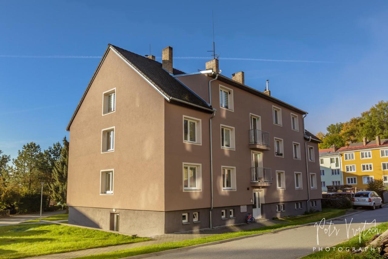 Apartman Na Lipne Frymburk Eksteriør billede