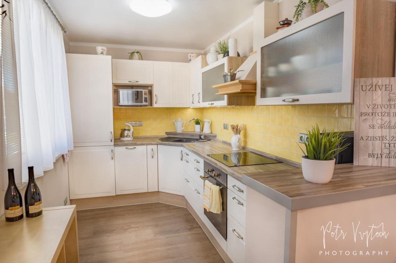 Apartman Na Lipne Frymburk Eksteriør billede