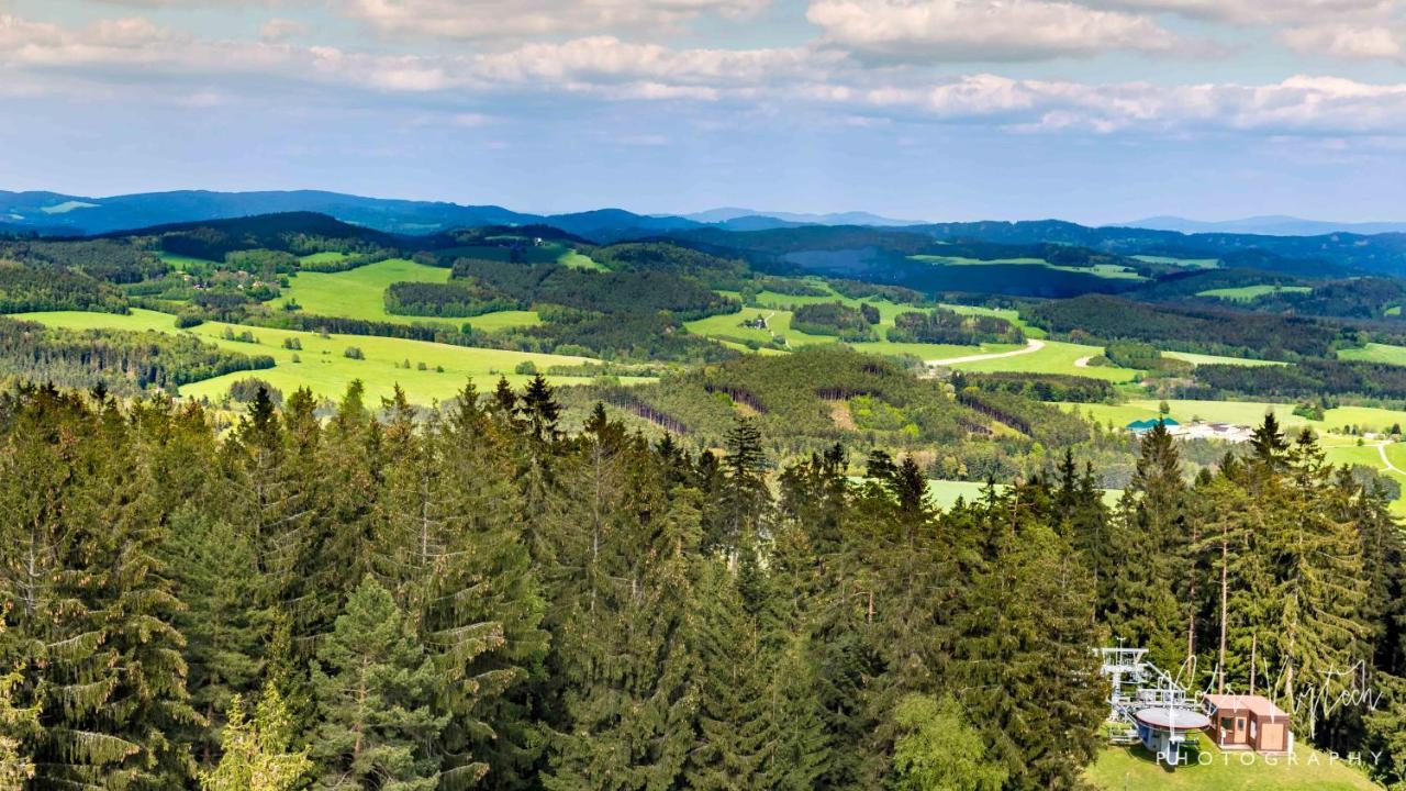 Apartman Na Lipne Frymburk Eksteriør billede