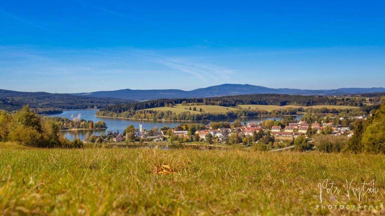 Apartman Na Lipne Frymburk Eksteriør billede